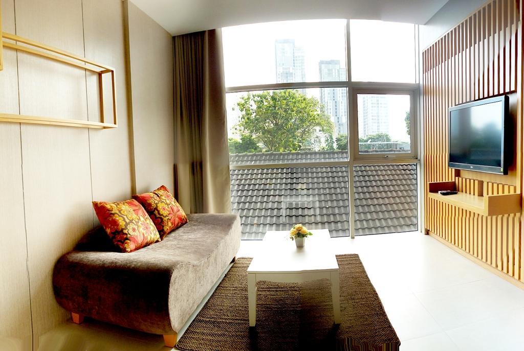 Nantra Retreat And Spa Bangkok Exterior photo